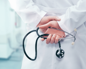 Leia mais sobre o artigo Erro médico: Sabia que você tem até 5 anos para entrar com uma ação judicial em caso de erro médico?